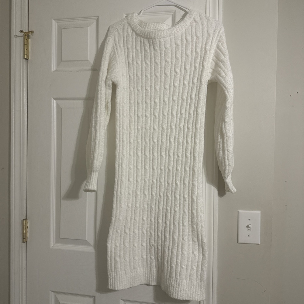 Sweater White Long Sleeve Cable Knit Dress